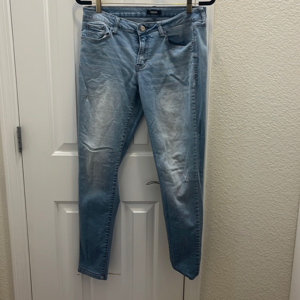 Skinny Jeans Light wash with slight distress